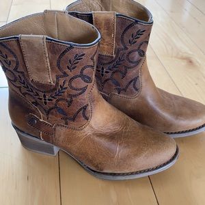 Sterling River COWBOY boots women’s 7.5